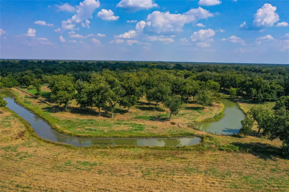 11861 County Road 160 Road Boling, TX 77420