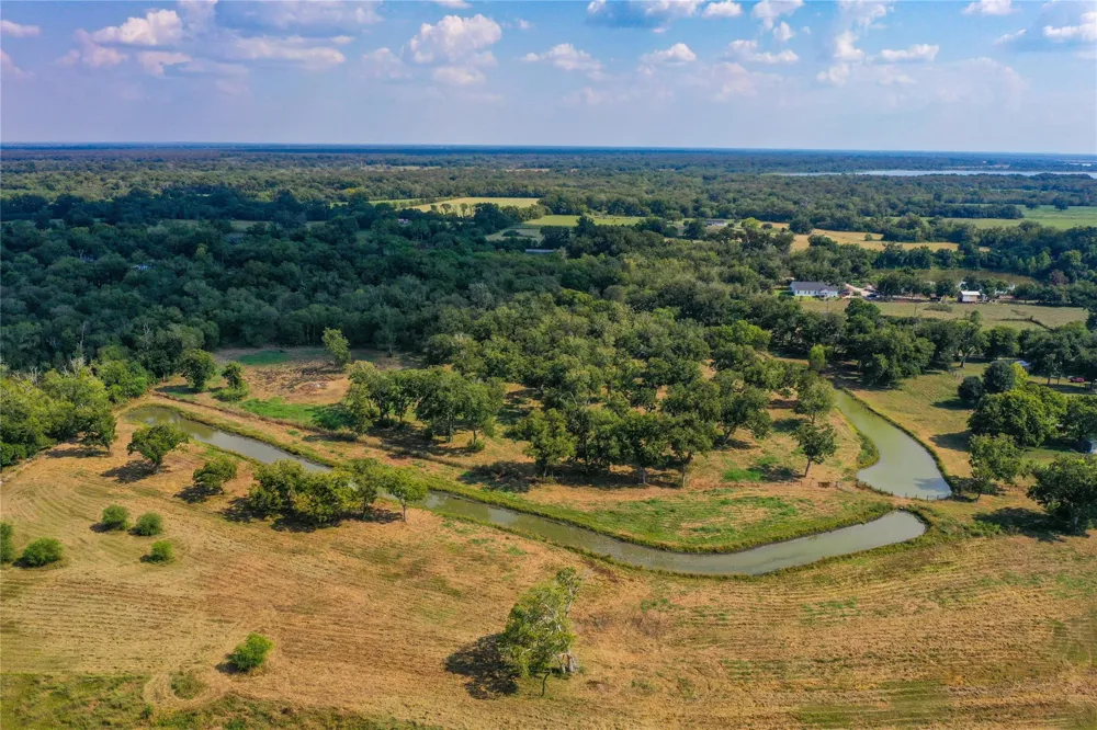 11861 County Road 160 Road Boling, TX 77420