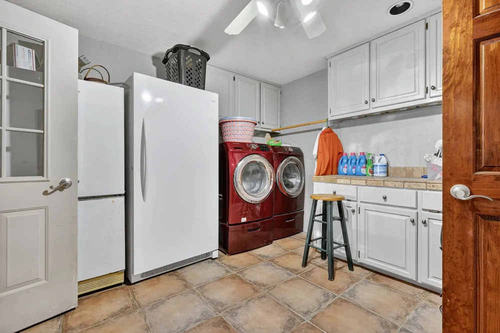 725 County Road 300 Hamilton, TX 76531