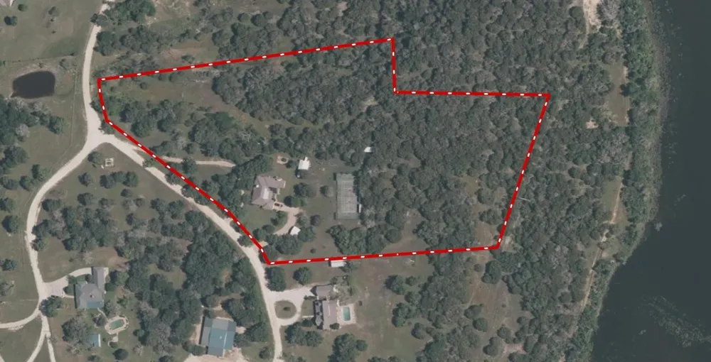725 County Road 300 Hamilton, TX 76531