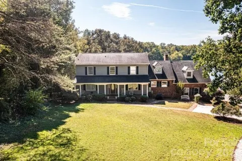 10 Riverview Circle