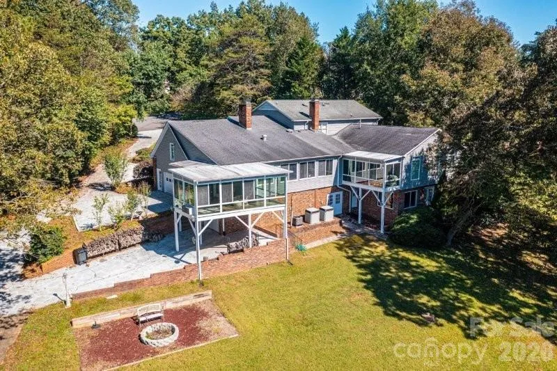 10 Riverview Circle Granite Falls, NC 28630