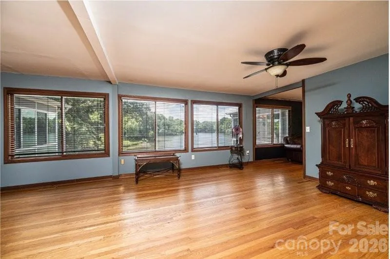 10 Riverview Circle Granite Falls, NC 28630