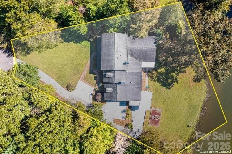10 Riverview Circle Granite Falls, NC 28630