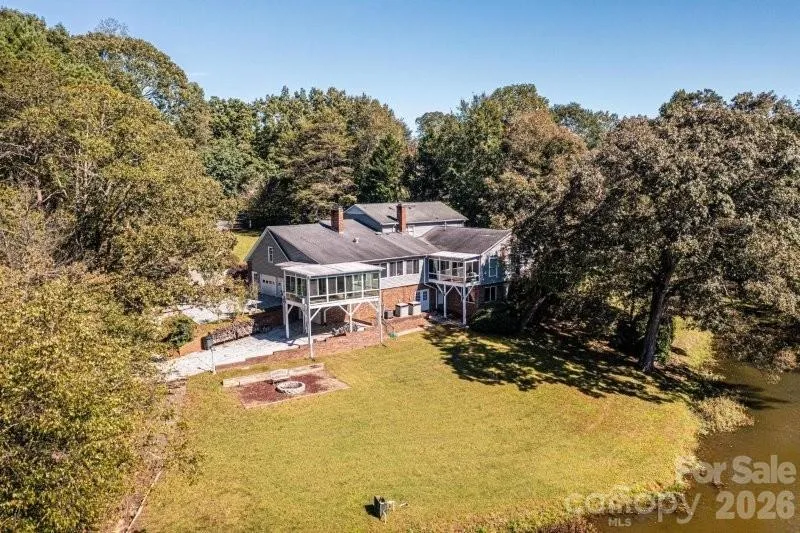 10 Riverview Circle Granite Falls, NC 28630