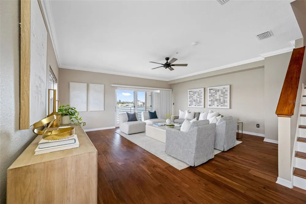 8575 SUNSET COURT Treasure Island, FL 33706