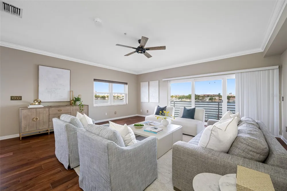 8575 SUNSET COURT Treasure Island, FL 33706