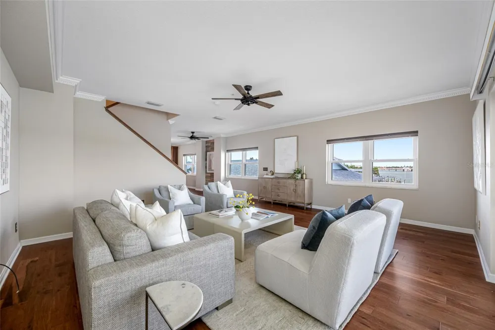 8575 SUNSET COURT Treasure Island, FL 33706