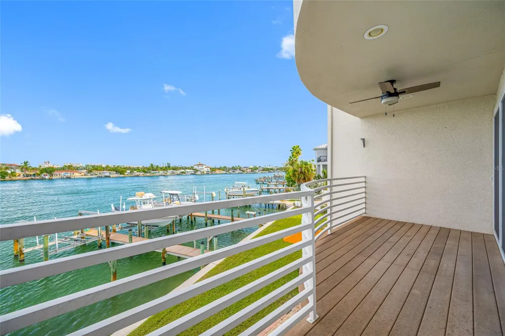8575 SUNSET COURT Treasure Island, FL 33706