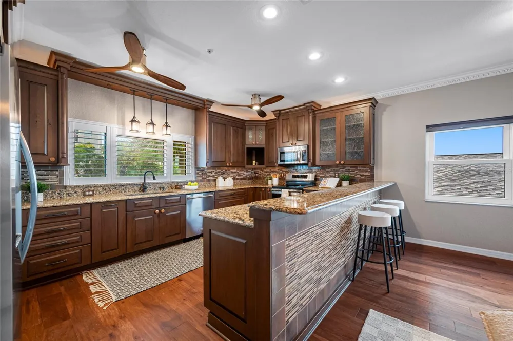 8575 SUNSET COURT Treasure Island, FL 33706