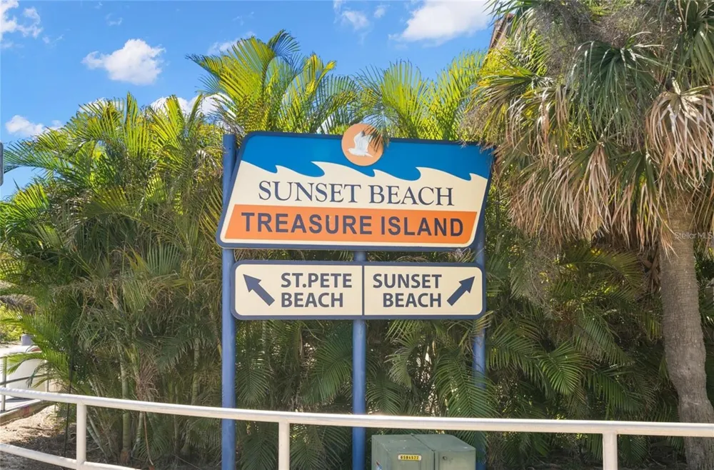 8575 SUNSET COURT Treasure Island, FL 33706