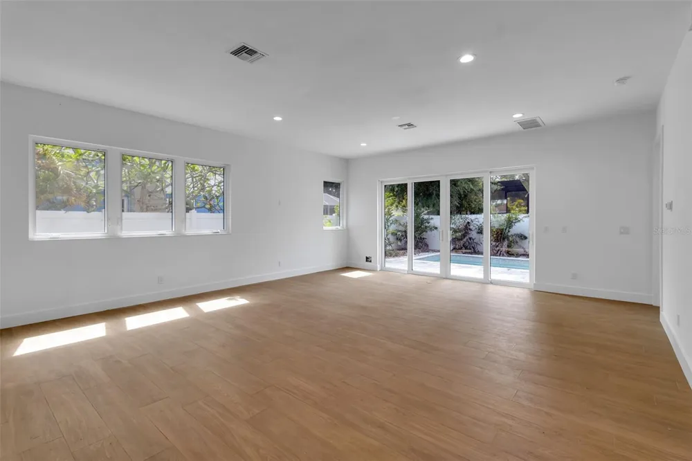 2516 BROWNING STREET Sarasota, FL 34237