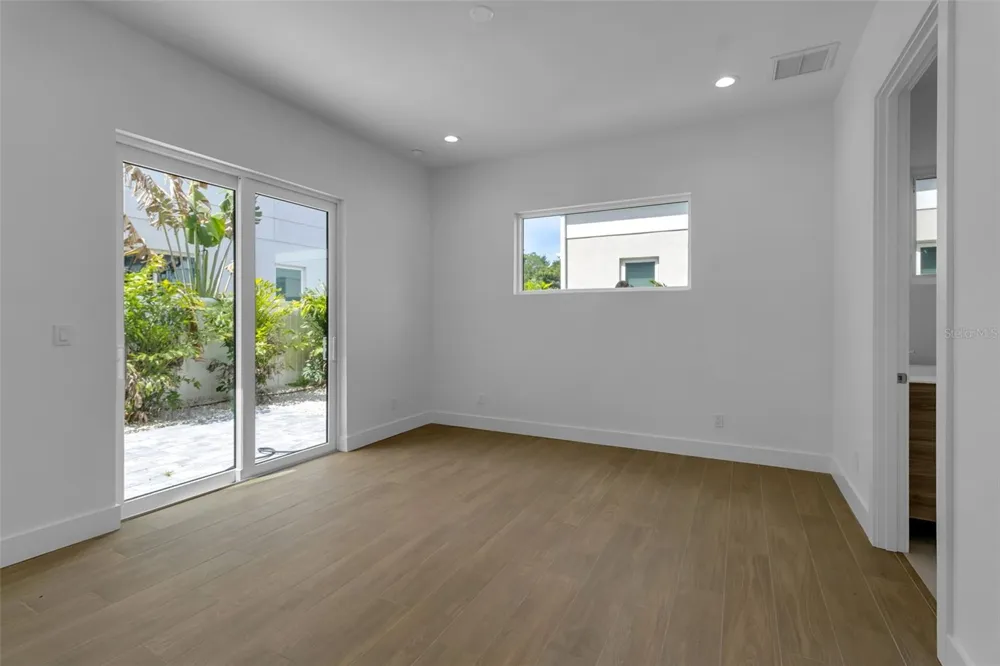2516 BROWNING STREET Sarasota, FL 34237