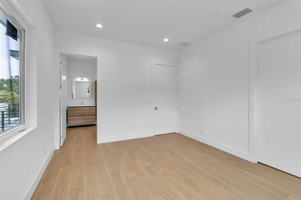 2516 BROWNING STREET Sarasota, FL 34237