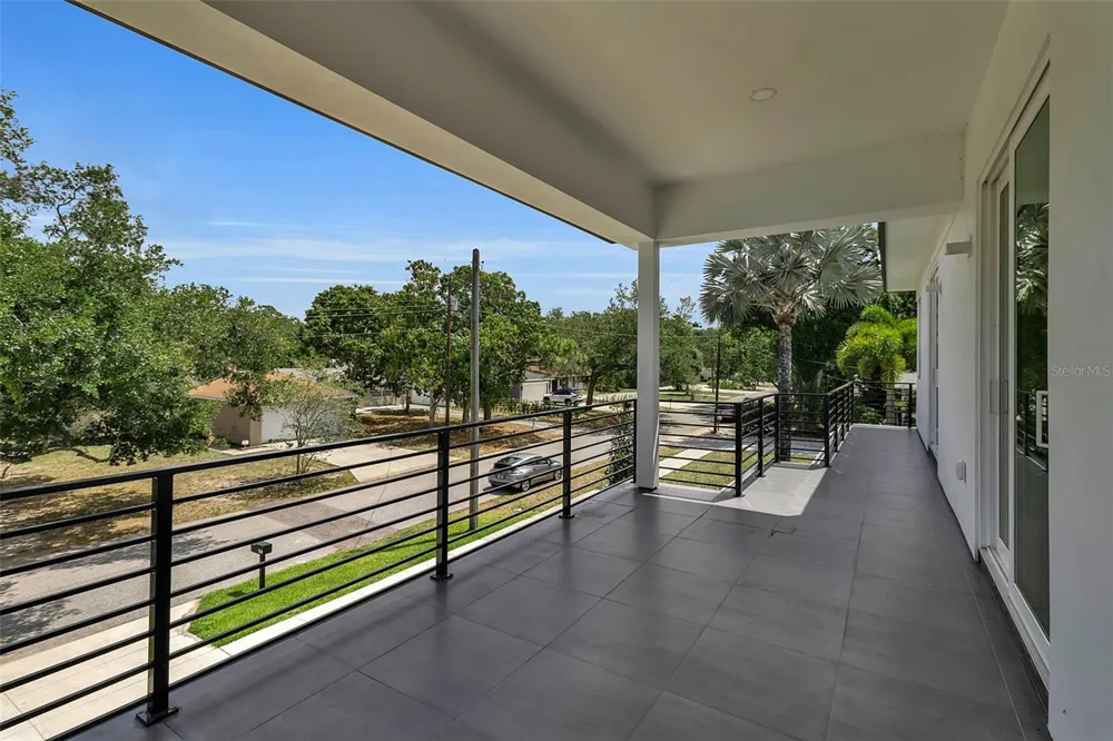 2516 BROWNING STREET Sarasota, FL 34237