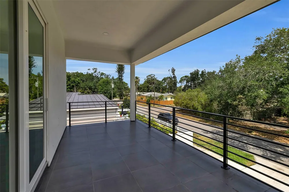 2516 BROWNING STREET Sarasota, FL 34237