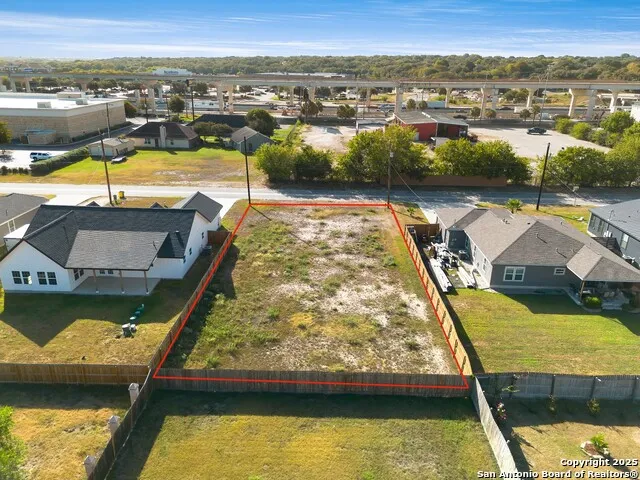 766 Utopia Blvd Selma, TX 78154
