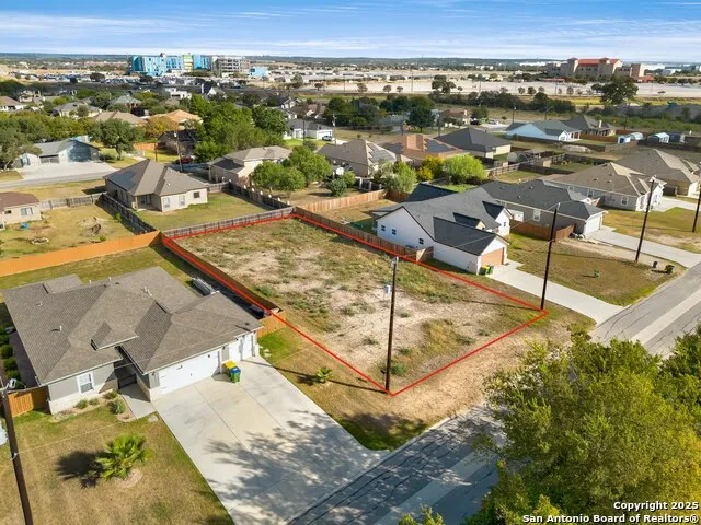 766 Utopia Blvd Selma, TX 78154