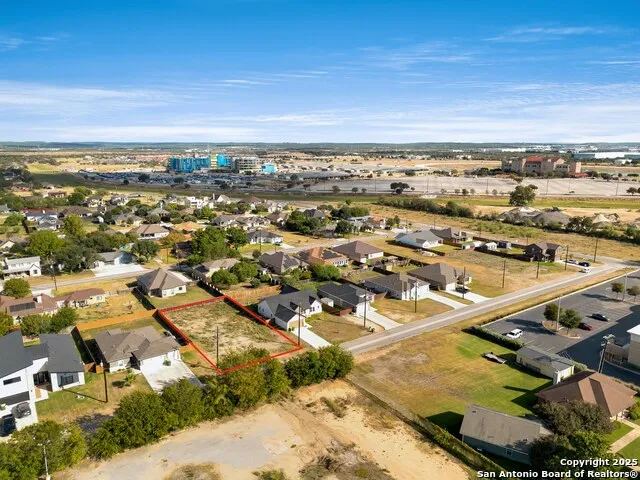 766 Utopia Blvd Selma, TX 78154
