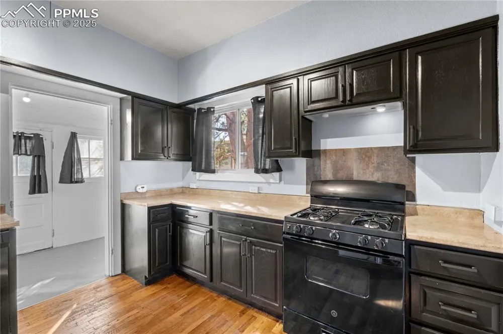 938 E Evans Avenue Pueblo, CO 81004