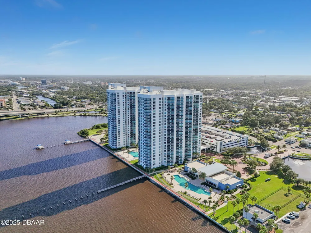 241 Riverside Drive #305 Holly Hill, FL 32117