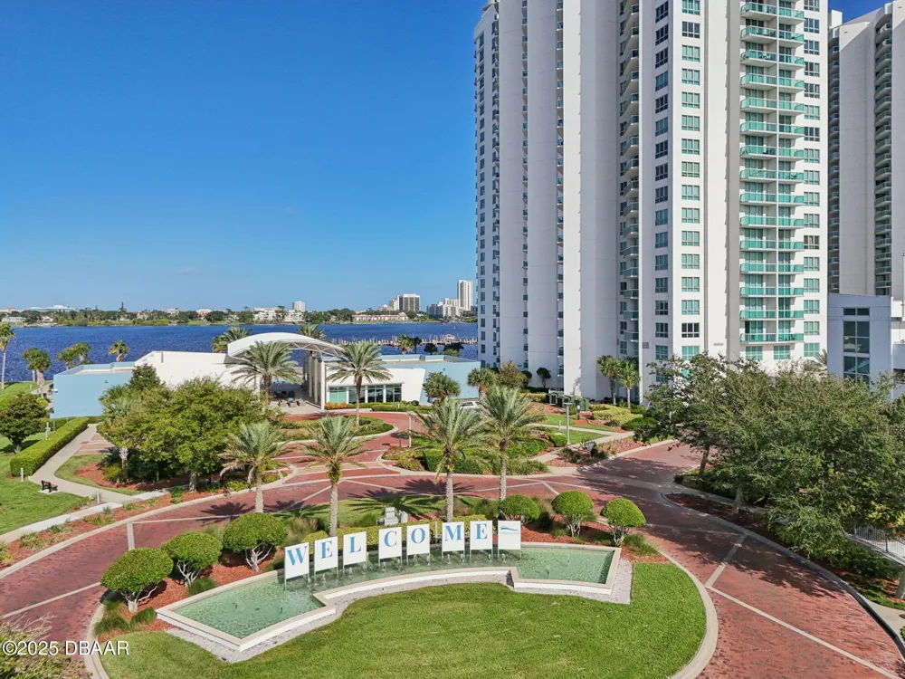 241 Riverside Drive #305 Holly Hill, FL 32117