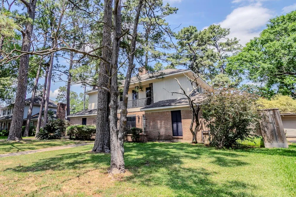 10610 Dunbrook Drive Houston, TX 77070