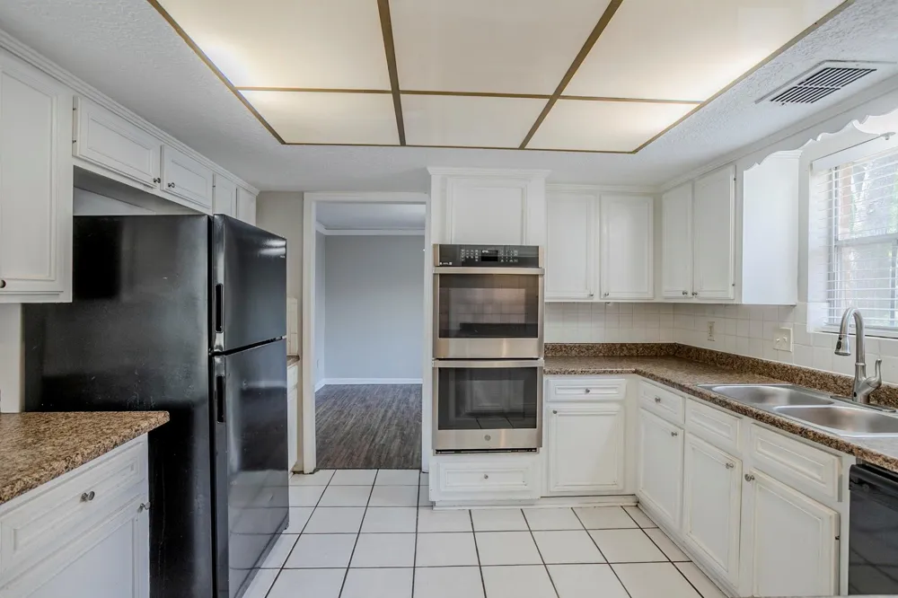 10610 Dunbrook Drive Houston, TX 77070