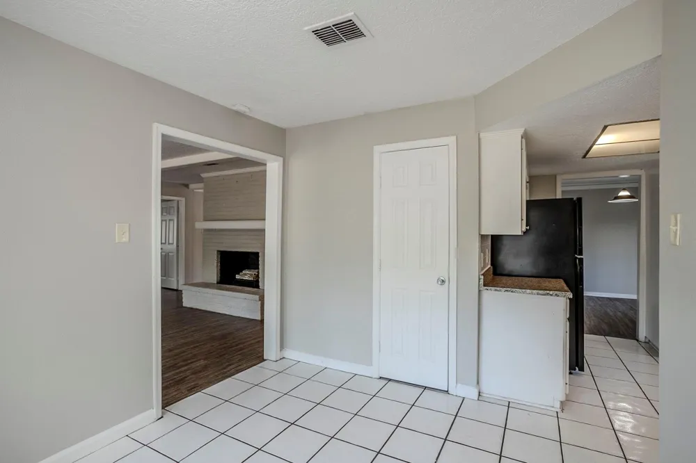 10610 Dunbrook Drive Houston, TX 77070