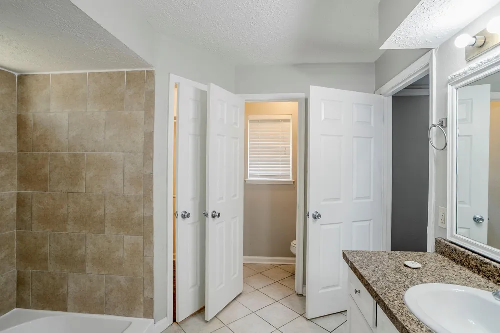 10610 Dunbrook Drive Houston, TX 77070