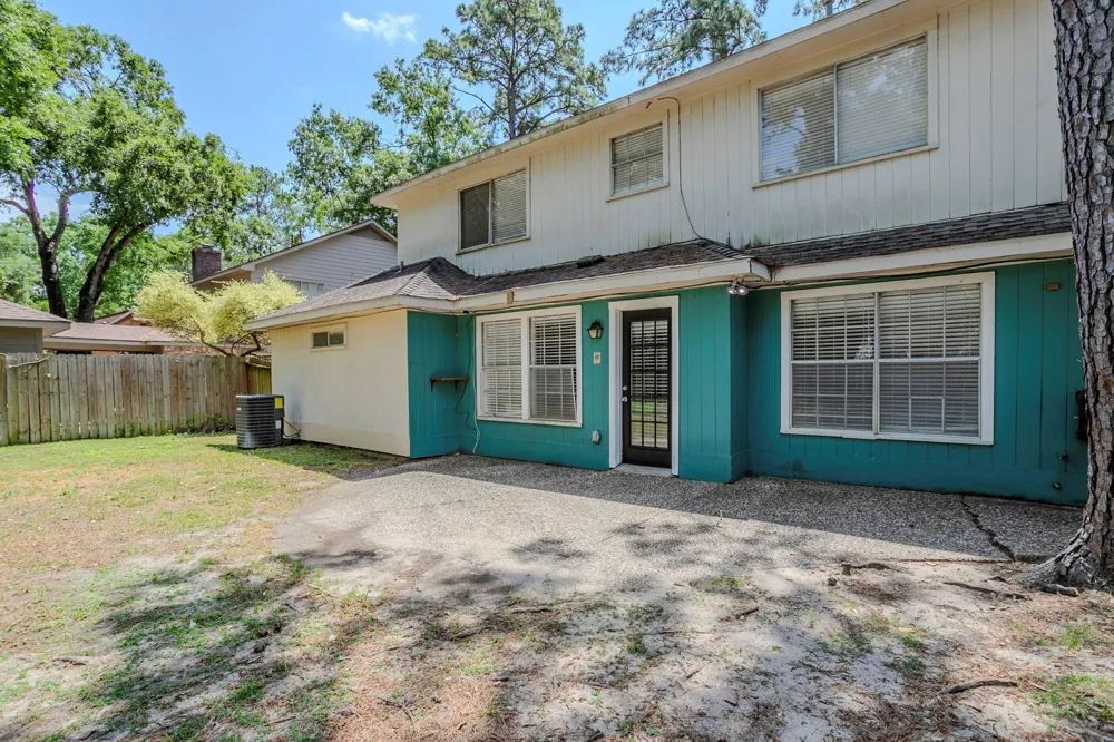 10610 Dunbrook Drive Houston, TX 77070