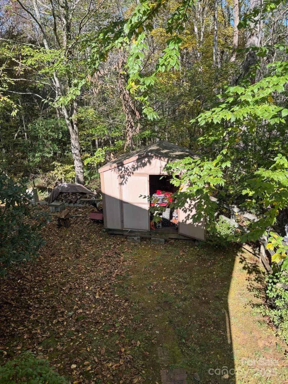 408 Dora Lane Bakersville, NC 28705