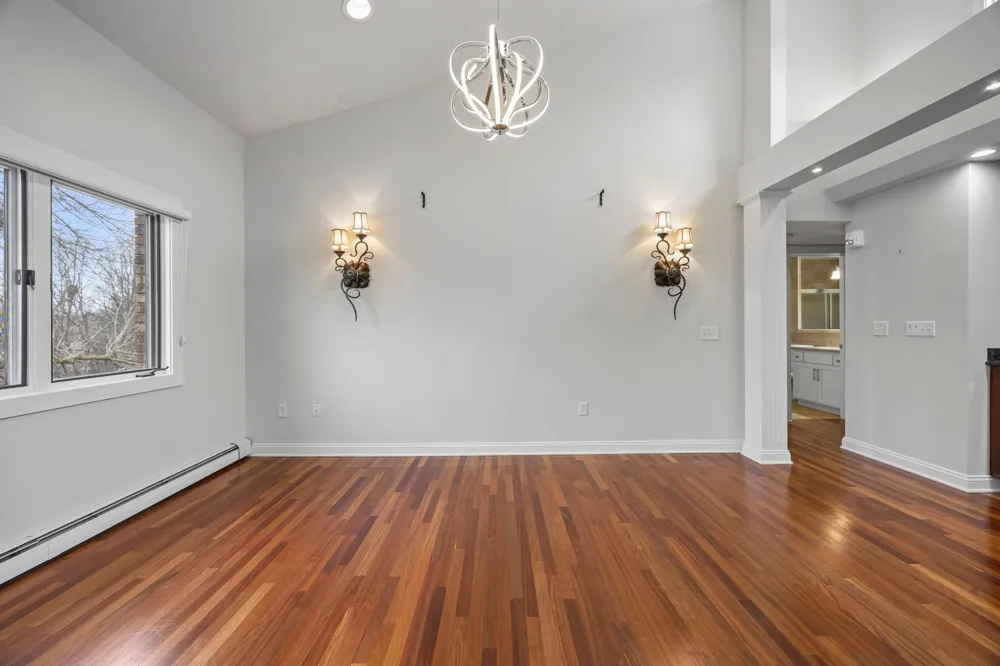 3150 Glen Oaks Avenue #311A White Bear Lake, MN 55110