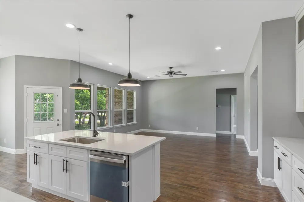10560 Lago Vista Quinlan, TX 75474