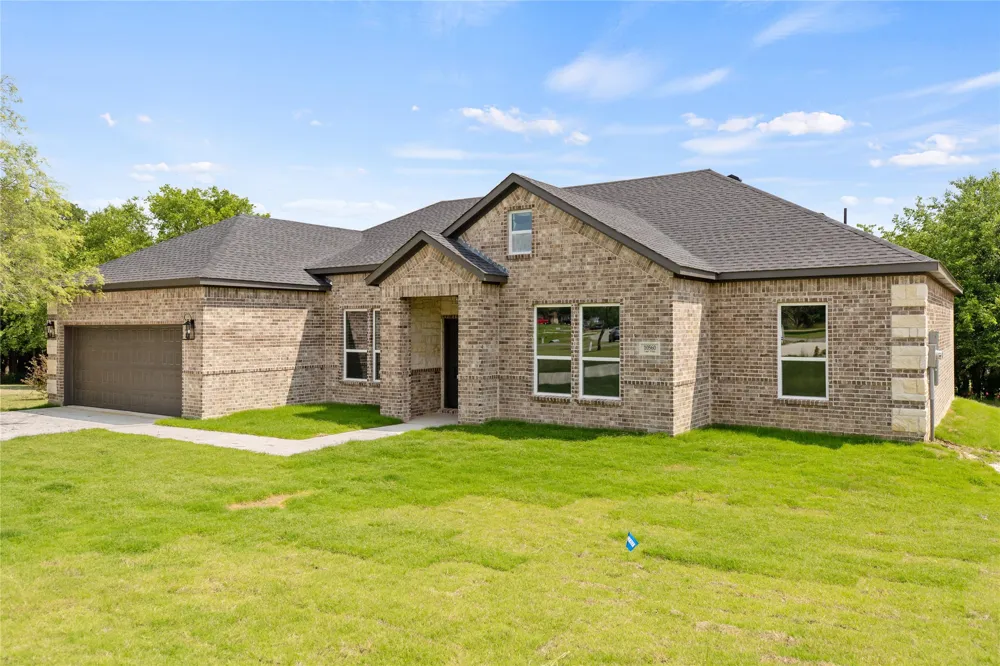 10560 Lago Vista Quinlan, TX 75474