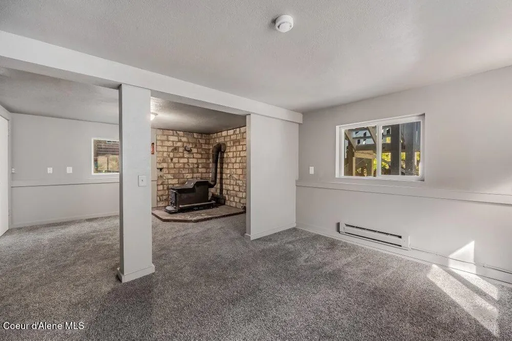 94 Lochsa Lane Kingston, ID 83839