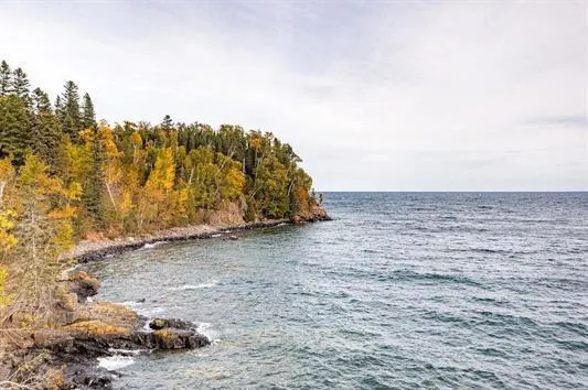 48xx Hwy 61 Beaver Bay, MN 55601
