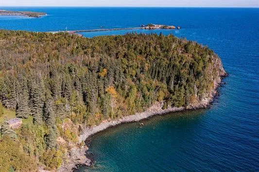 48xx Hwy 61 Beaver Bay, MN 55601