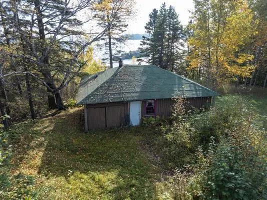 48xx Hwy 61 Beaver Bay, MN 55601