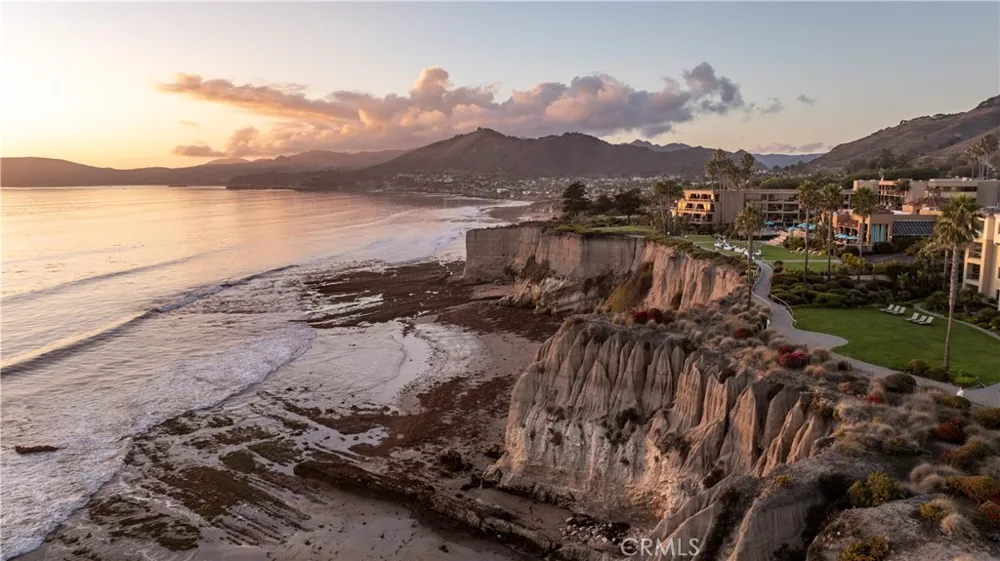 2727 Shell Beach Road #327 Pismo Beach, CA 93449