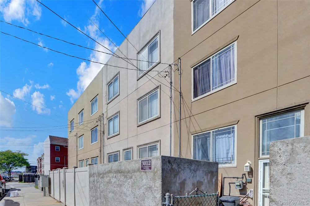 3012 Seagirt Avenue Far Rockaway, NY 11691