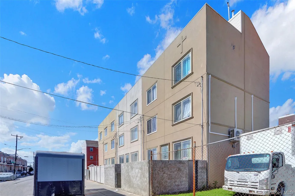 3012 Seagirt Avenue Far Rockaway, NY 11691
