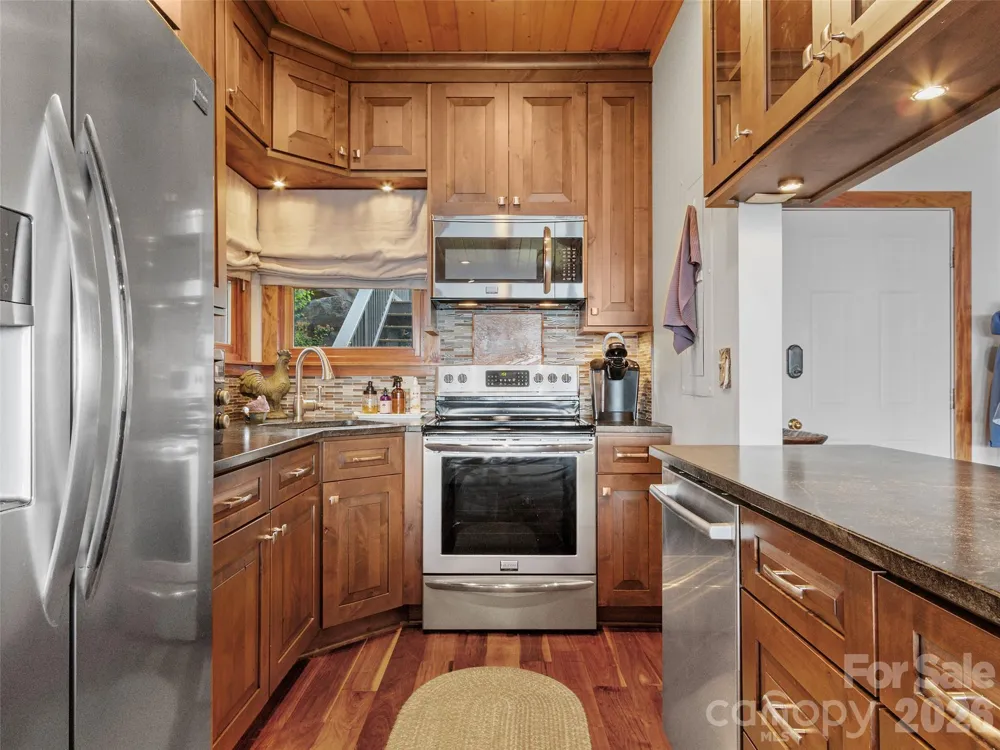 80 Slickrock Road #A4 Burnsville, NC 28714