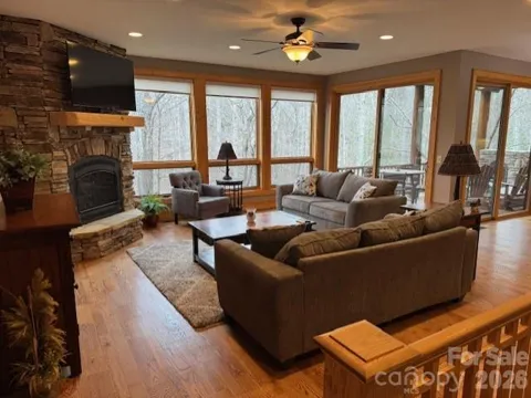 89 Springhouse Drive #A4