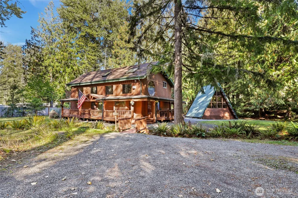56818 387th Avenue Ct E Ashford, WA 98304
