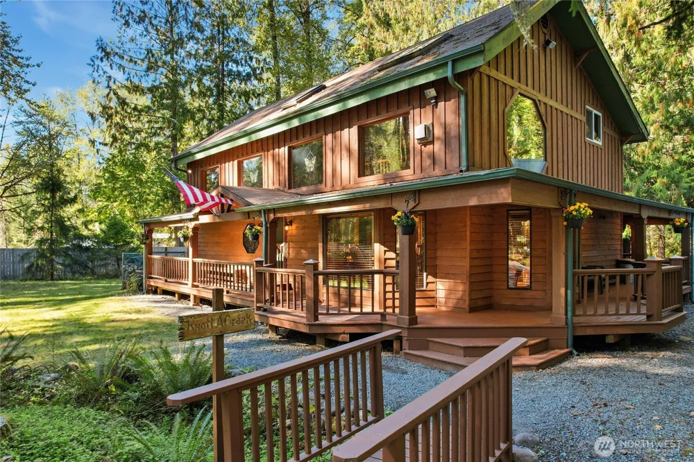 56818 387th Avenue Ct E Ashford, WA 98304