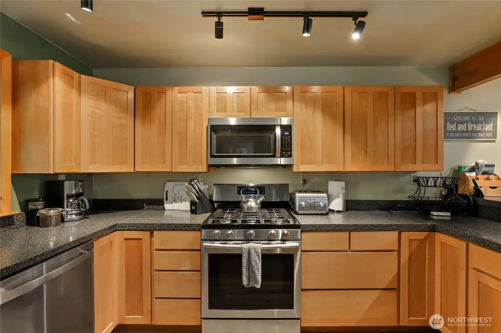 56818 387th Avenue Ct E Ashford, WA 98304