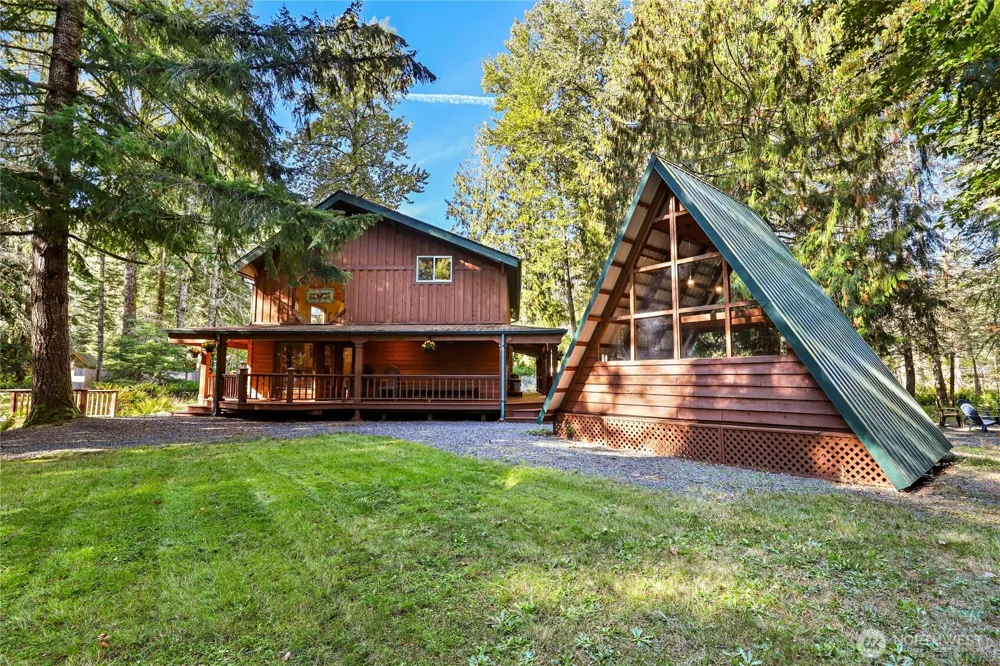 56818 387th Avenue Ct E Ashford, WA 98304