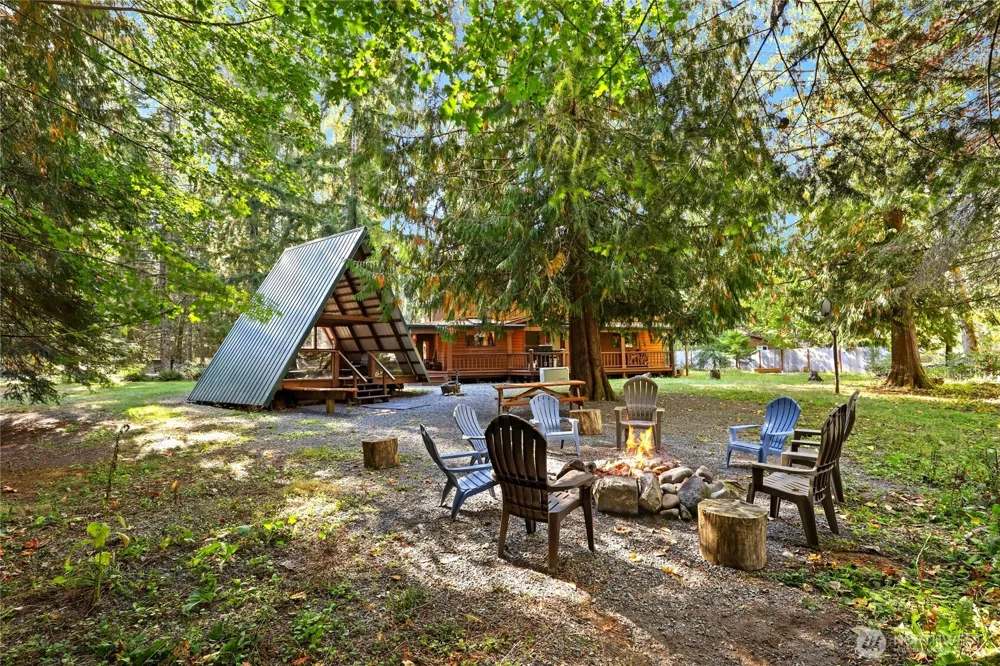 56818 387th Avenue Ct E Ashford, WA 98304