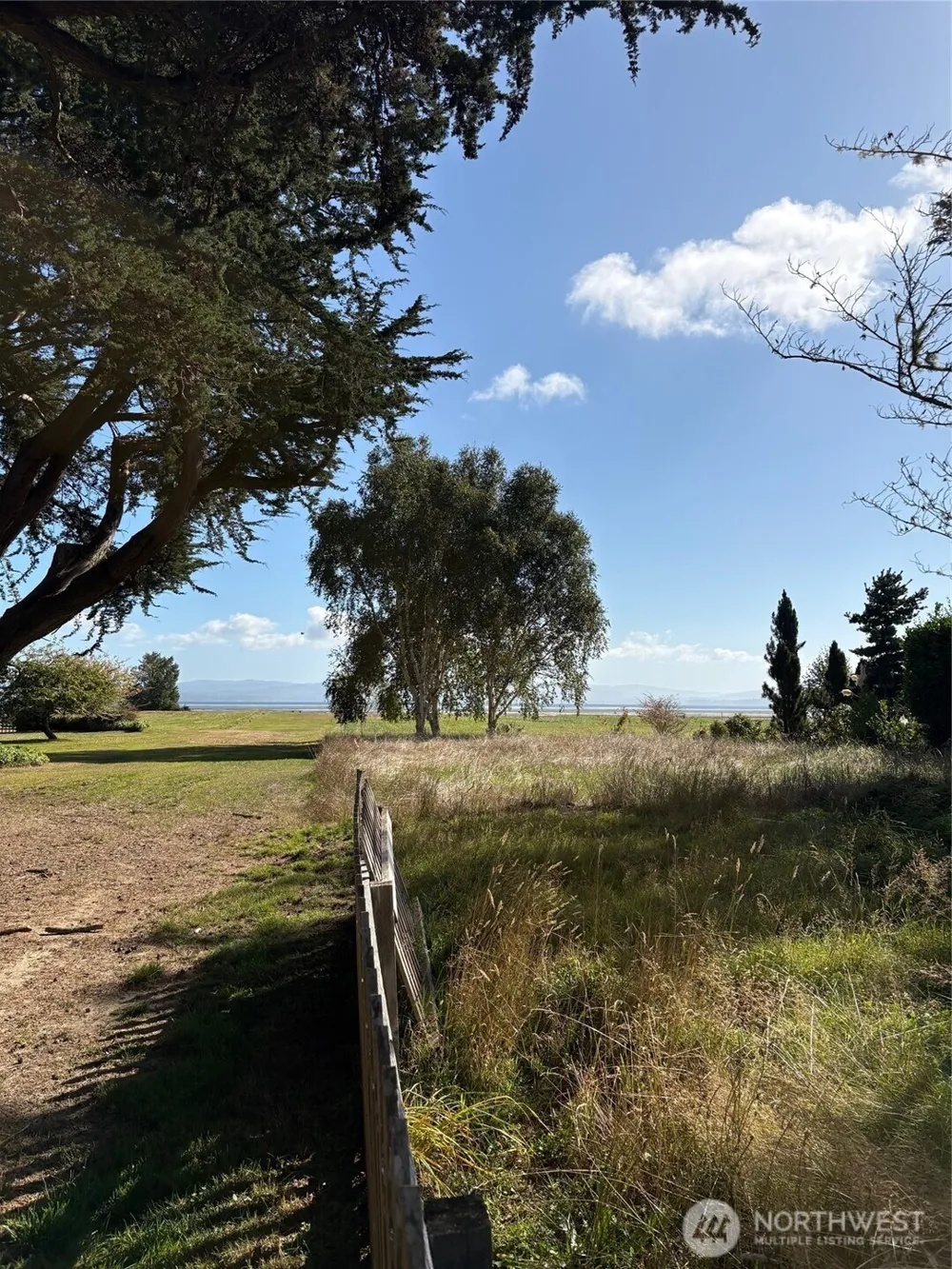 33880 Territory Road Oysterville, WA 98640